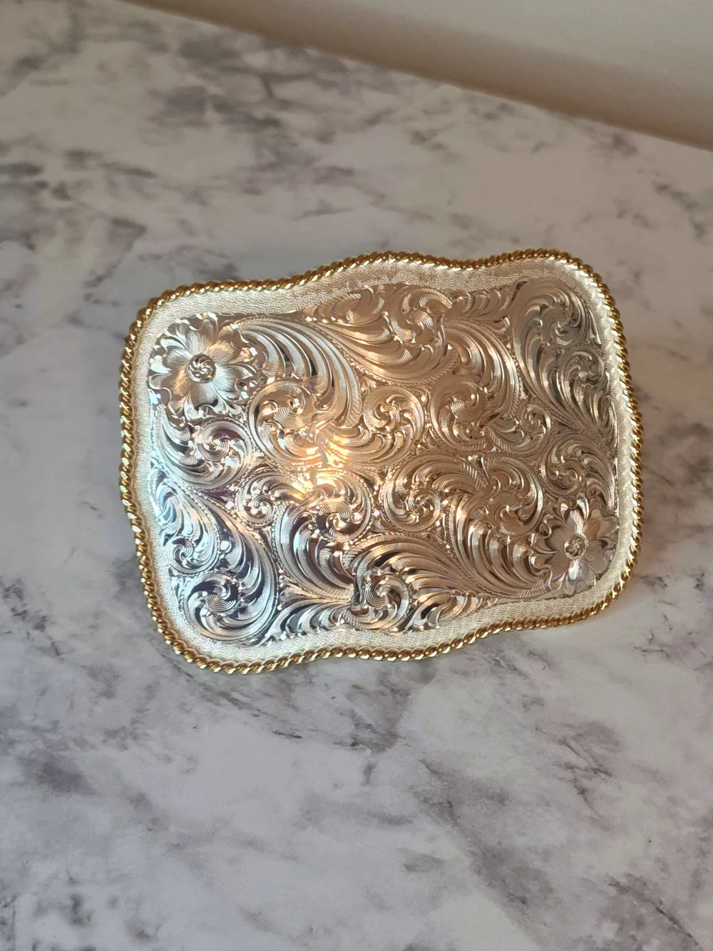 Montana Silversmiths Western Floral Engraved Belt Buckle Silver Gold Trim